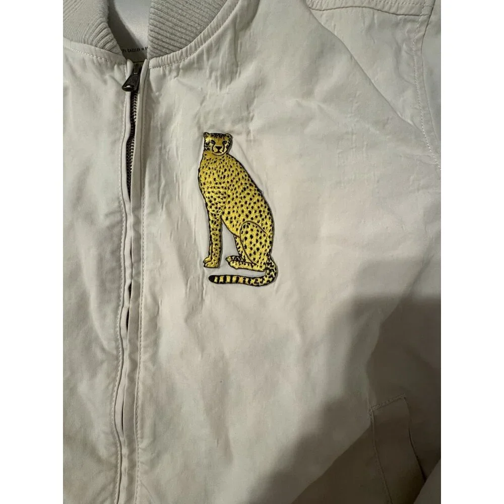 DEUS EX MACHINA GARTH BOMBER JACKET Sz XL Jaguar Patch Full Zip White - Picture 2 of 13